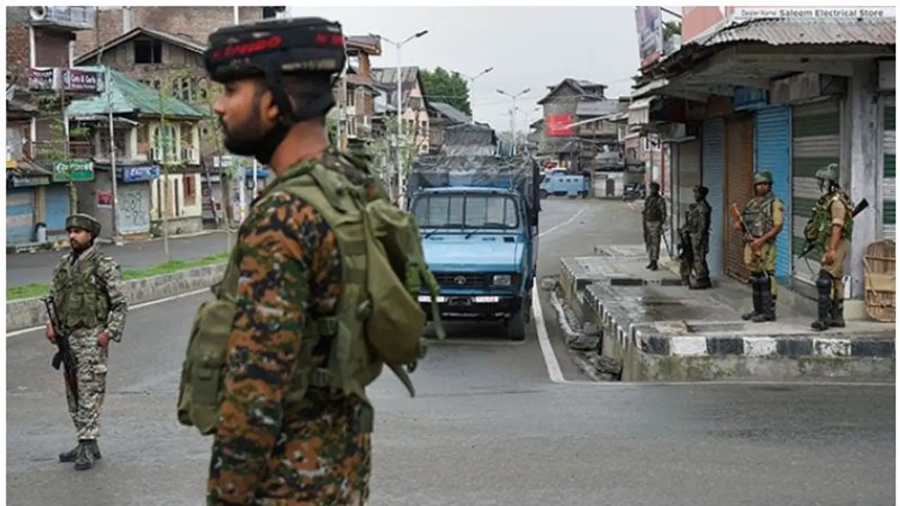 Jammu Kashmir में होगी विधानसभा की 90 सीटें, परिसीमन आयोग ने भेजा प्रस्ताव, SC के लिए भी 7 सीटें रिजर्व Jammu Kashmir में होगी विधानसभा की 90 सीटें, परिसीमन आयोग ने भेजा प्रस्ताव, SC के लिए भी 7 सीटें रिजर्व