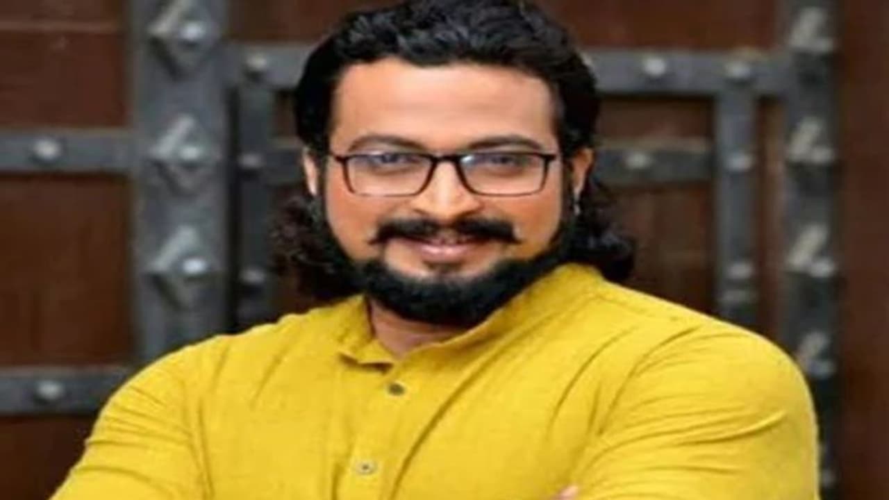 మానసికంగా అలసిపోయాను.. ఏకాంతంలోకి వెళ్తున్నా.. ఎన్సీపీ ఎంపీ అమోల్ కొల్హే మానసికంగా అలసిపోయాను.. ఏకాంతంలోకి వెళ్తున్నా.. ఎన్సీపీ ఎంపీ అమోల్ కొల్హే