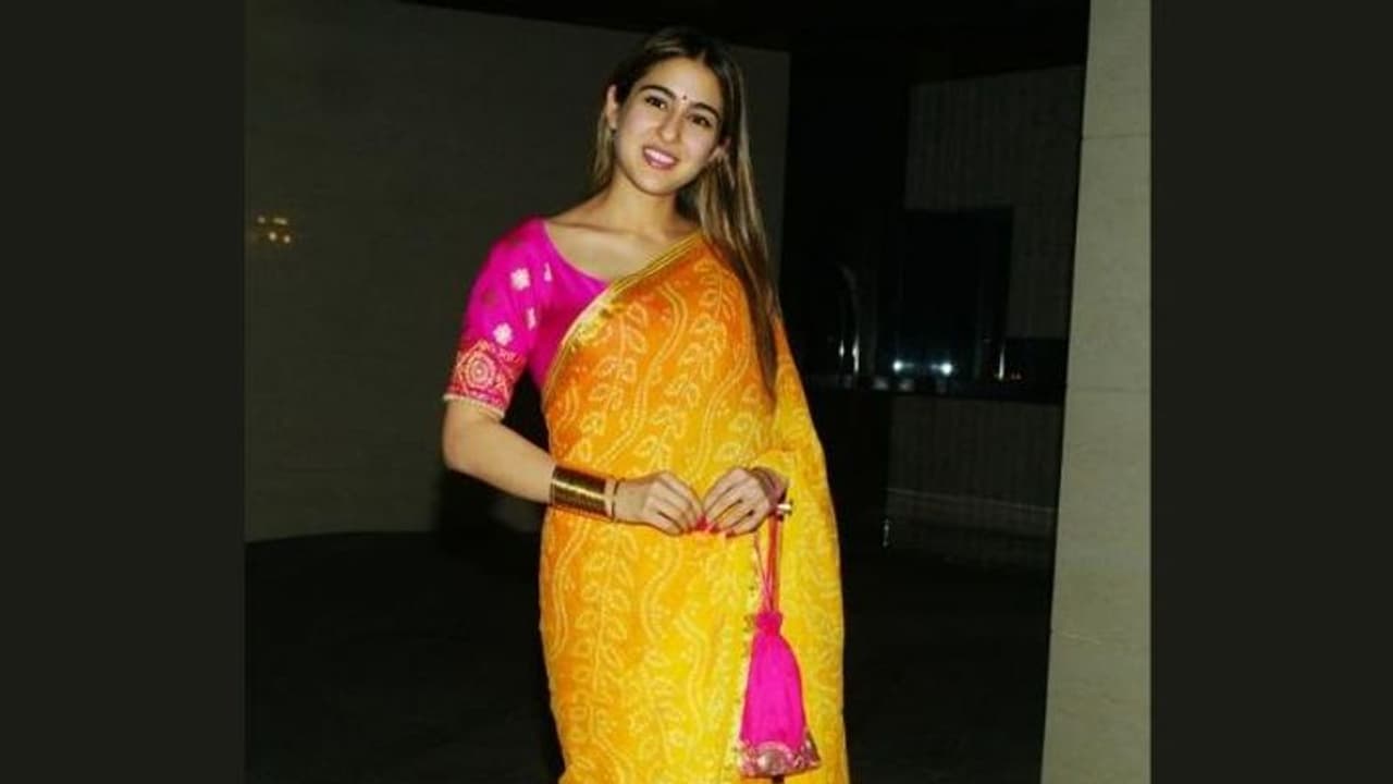 Bollywood: Sara Ali Khan के टॉप 5 ट्रेंडी बैग्स