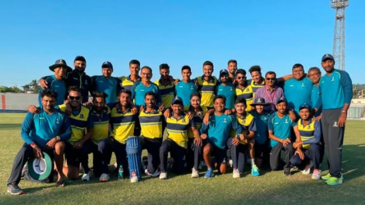 Syed Mushtaq Ali Trophy ব্যাটে বলে দুরন্ত পারফরমেন্স, কর্নাটককে হারিয়ে শেষ আটে বাংলা