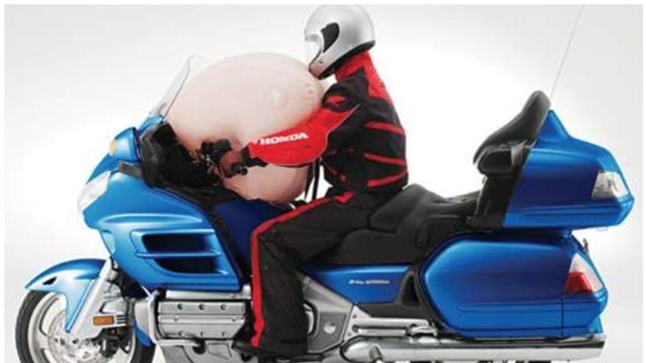 വരുന്നൂ ഇരുചക്രവാഹനങ്ങള്‍ക്കും എയർബാഗുകൾ, ഈ കമ്പനികള്‍ കൈകോർക്കുന്നു!