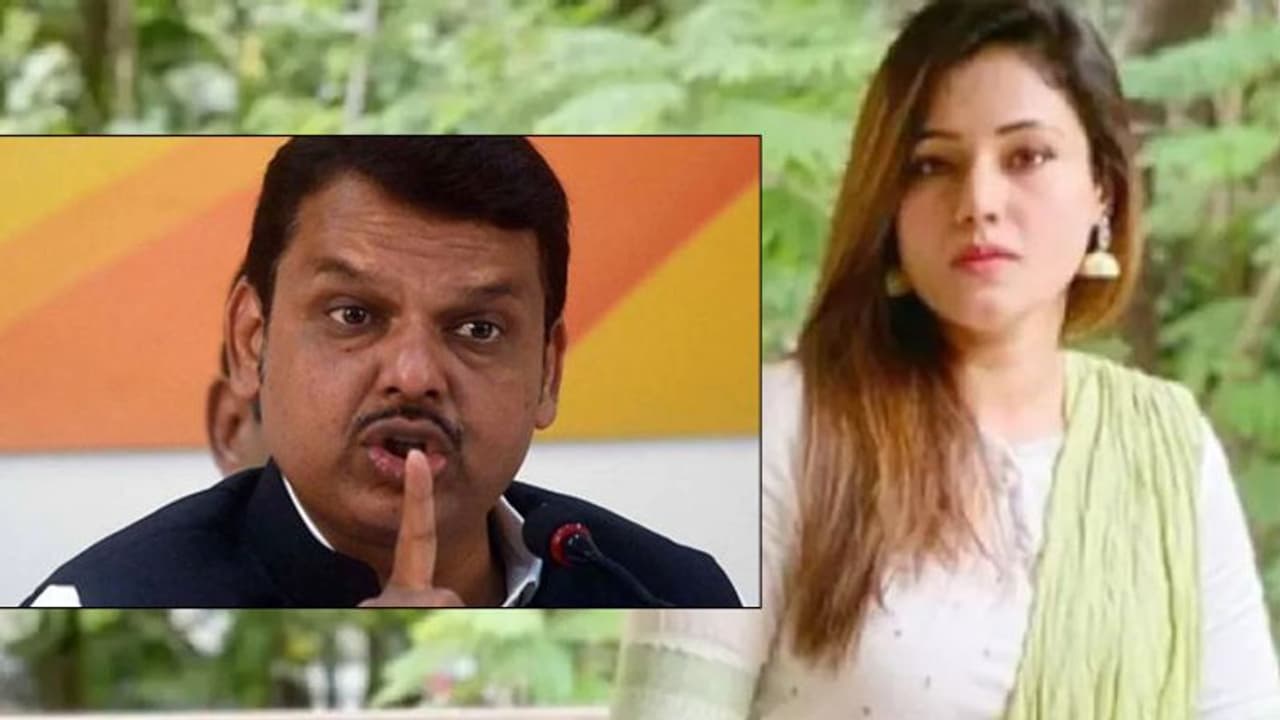 Aryan Khan Drug Case: पति और पिता के बचाव में उतरी नवाब की बेटी, भेजा देवेंद्र फडणवीस को कानूनी नोटिस