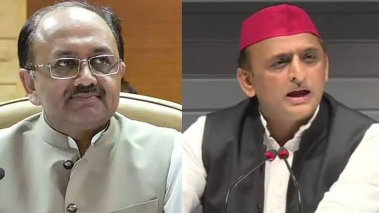 कासगंज में अल्ताफ की मौत का मामला गरमाया: अखिलेश के सवालों पर योगी के मंत्री बोले उनको टोंटी का विशेष ज्ञान कासगंज में अल्ताफ की मौत का मामला गरमाया: अखिलेश के सवालों पर योगी के मंत्री बोले उनको टोंटी का विशेष ज्ञान