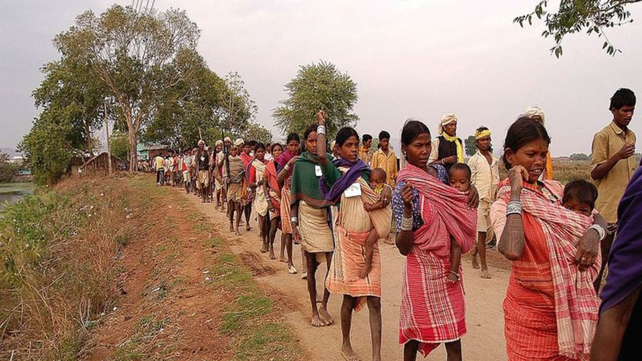 जनजातीय गौरव दिवस : आदिवासियों की ऐसी बातें जो नहीं जानते होंगे आप, जानिए इनसे जुड़े रोचक किस्से.. जनजातीय गौरव दिवस : आदिवासियों की ऐसी बातें जो नहीं जानते होंगे आप, जानिए इनसे जुड़े रोचक किस्से..