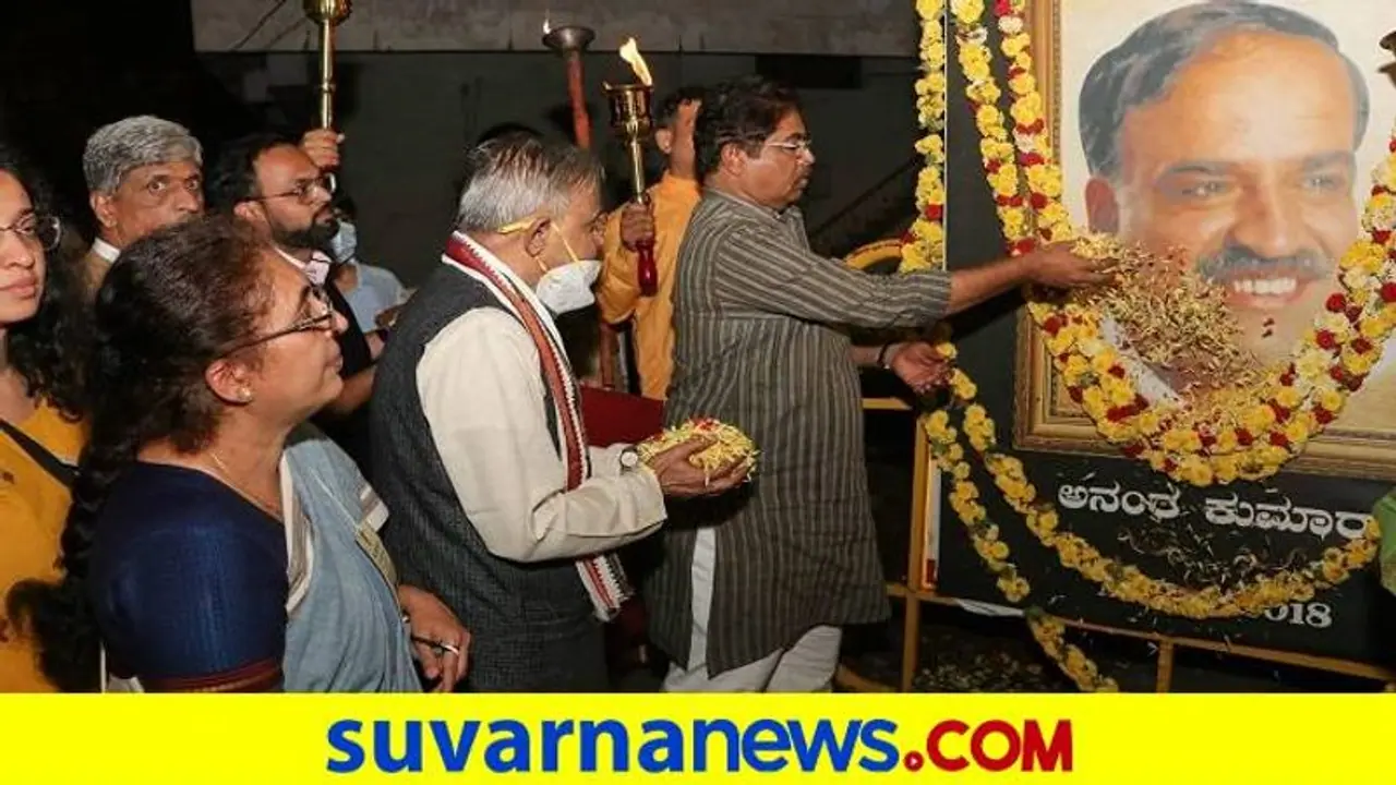 ಈಗಿನ ರಾಜಕಾರಣದಲ್ಲಿ ಅನಂತಕುಮಾರ್‌ ಕೊರತೆ ಎದ್ದು ಕಾಣುತ್ತಿದೆ: ನಿತಿನ್‌ ಗಡ್ಕರಿ