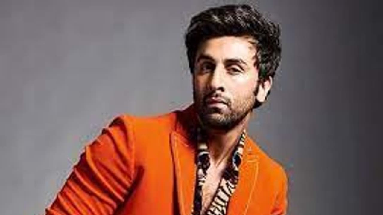 RanbirKapoor |பெயரிடும் முன்னரே ரிலீஸ் தேதியை அறிவித்த ரன்பீர் கபூர்; பாலிவுட் நடிகரின் வைரல் பதிவு RanbirKapoor |பெயரிடும் முன்னரே ரிலீஸ் தேதியை அறிவித்த ரன்பீர் கபூர்; பாலிவுட் நடிகரின் வைரல் பதிவு