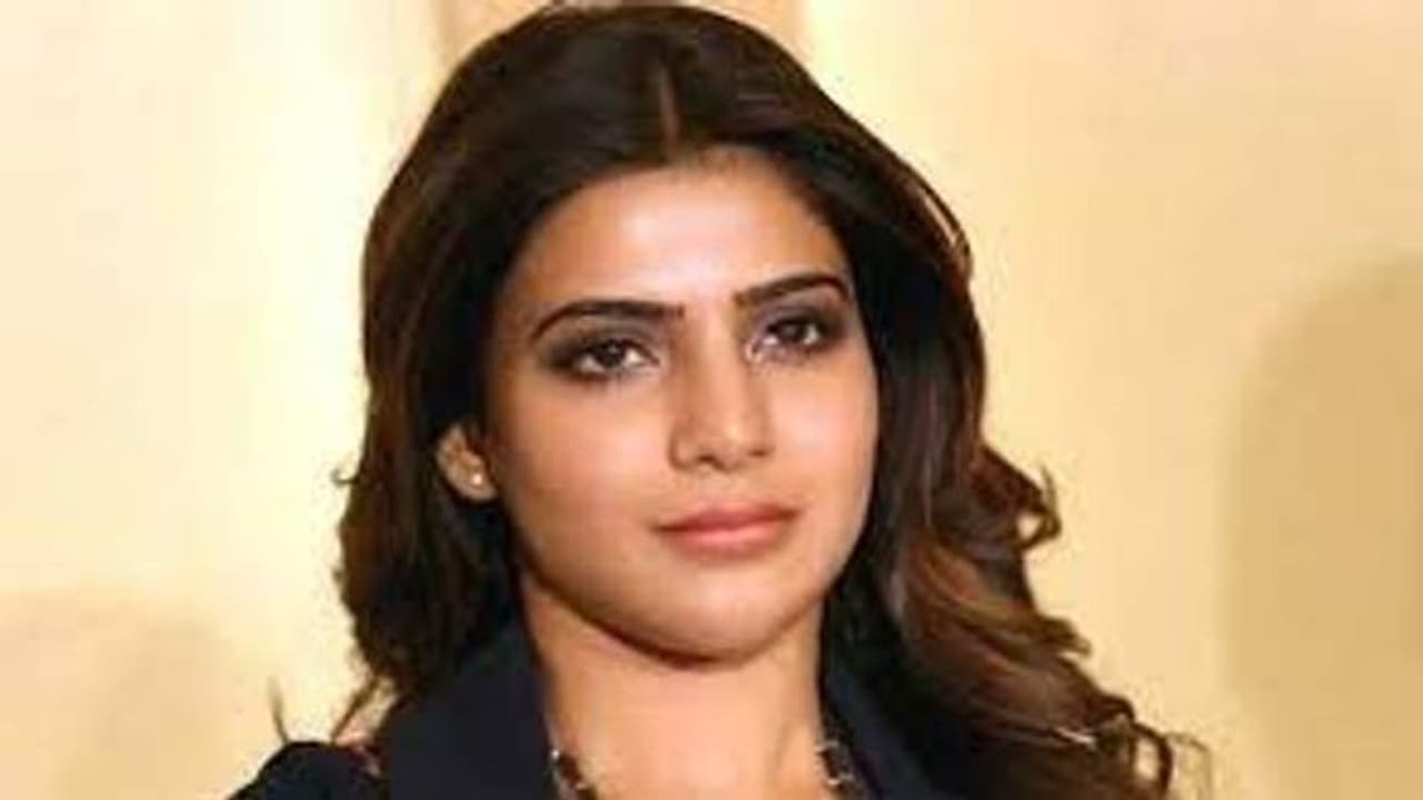 மரண படுக்கையில் ஐஸ் கிரீம் நடிகை ; சமந்தாவால் உயிர்பிழைத்த பிரபலம் மரண படுக்கையில் ஐஸ் கிரீம் நடிகை ; சமந்தாவால் உயிர்பிழைத்த பிரபலம்