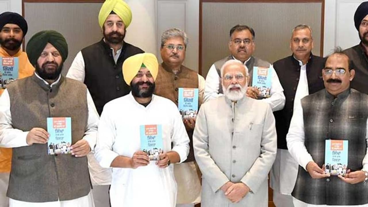 பாஜக பண ஆசை பிடித்த கட்சி... அங்கு இருப்பது ஆபத்தானது... உள்ளுக்குள் இருந்தே உளியடிக்கும் நிர்வாகி..! பாஜக பண ஆசை பிடித்த கட்சி... அங்கு இருப்பது ஆபத்தானது... உள்ளுக்குள் இருந்தே உளியடிக்கும் நிர்வாகி..!