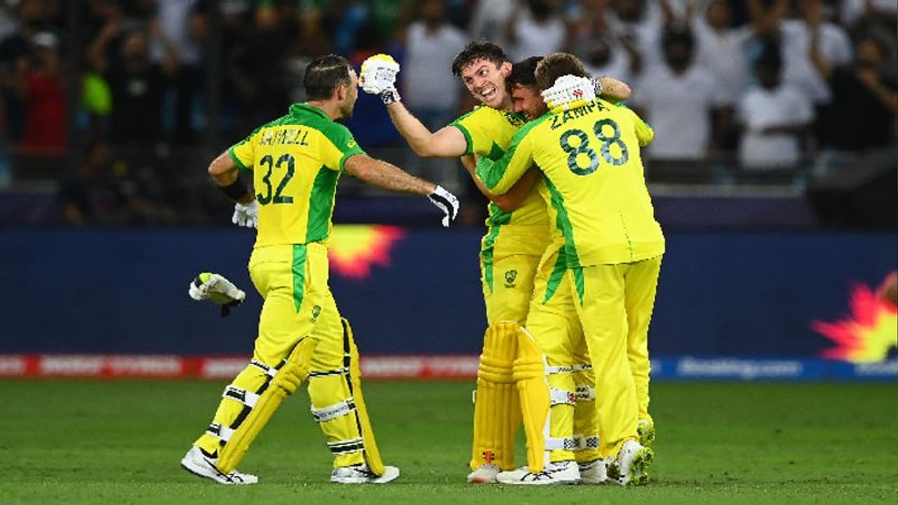 T20 World Cup : रिकॉर्ड रन चेज से लेकर सबसे ज्यादा रन बनाने तक लगी रिकॉर्ड की झड़ी