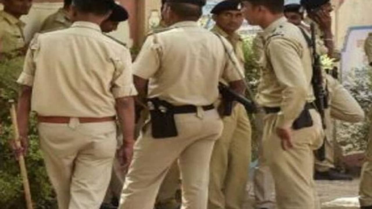 गजब! महिला IPS का कीमती पेन खोया तो ढूंढने में लगा दीं पुलिस टीमें, लोगों से पूछताछ, CCTV कैमरे भी खंगाले