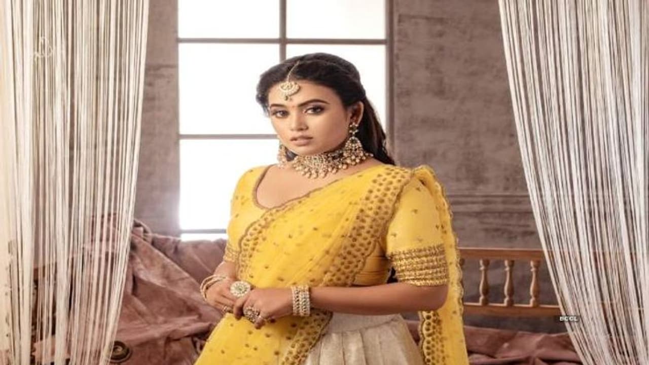 #Serial actress Farina ; 'பாரதி கண்ணம்மா' வெண்பாவுக்கு பிரசவம் முடிந்தது; அவரே வெளியிட்ட பதிவு !! #Serial actress Farina ; 'பாரதி கண்ணம்மா' வெண்பாவுக்கு பிரசவம் முடிந்தது; அவரே வெளியிட்ட பதிவு !!