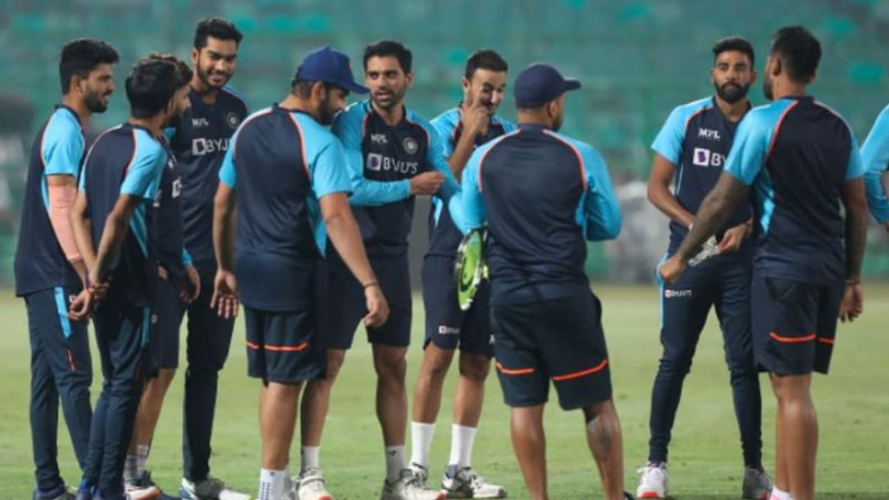 Ind vs Nz তুঙ্গে তিলোত্তমার ক্রিকেট উত্তাপ, শহরে পৌছল টিম ইন্ডিয়া