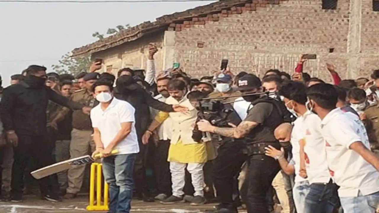 MP: सचिन तेंदुलकर का बच्चों से ऐसा प्रेम: 7 महीने पहले बच्चों ने बर्थडे पर वीडियो कॉल कर बुलाया, मिलने चले आए MP: सचिन तेंदुलकर का बच्चों से ऐसा प्रेम: 7 महीने पहले बच्चों ने बर्थडे पर वीडियो कॉल कर बुलाया, मिलने चले आए