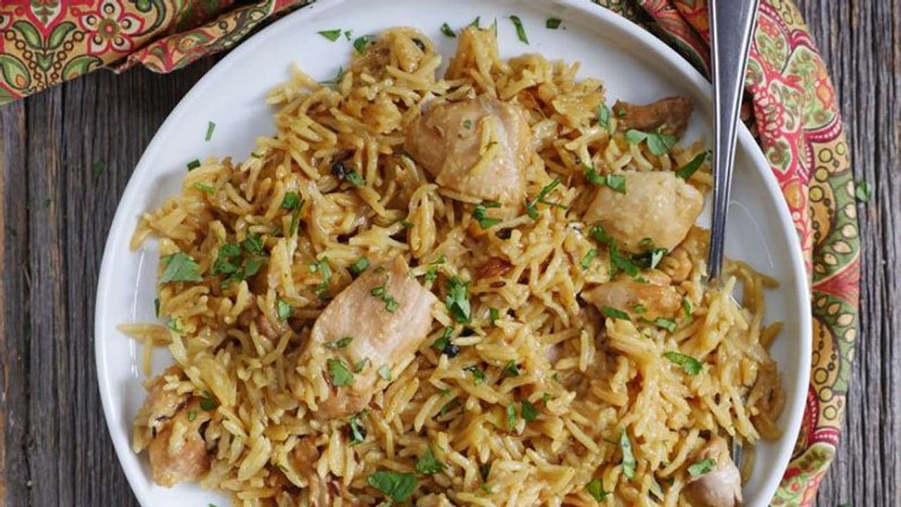 நாமக்கல் ஓட்டலில் பூச்சி மருந்து கலந்த சிக்கன் ரைஸ் சாப்பிட்ட முதியவர் பலி! நாமக்கல் ஓட்டலில் பூச்சி மருந்து கலந்த சிக்கன் ரைஸ் சாப்பிட்ட முதியவர் பலி!