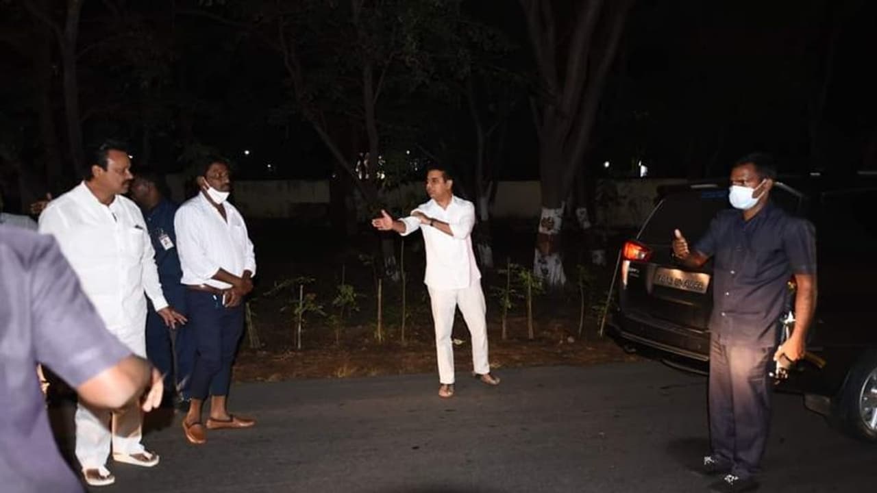 మానవత్వం చాటుకున్న కేటీఆర్... సాటి మనుషులను కాపాడేందుకు మంత్రి తాపత్రయం