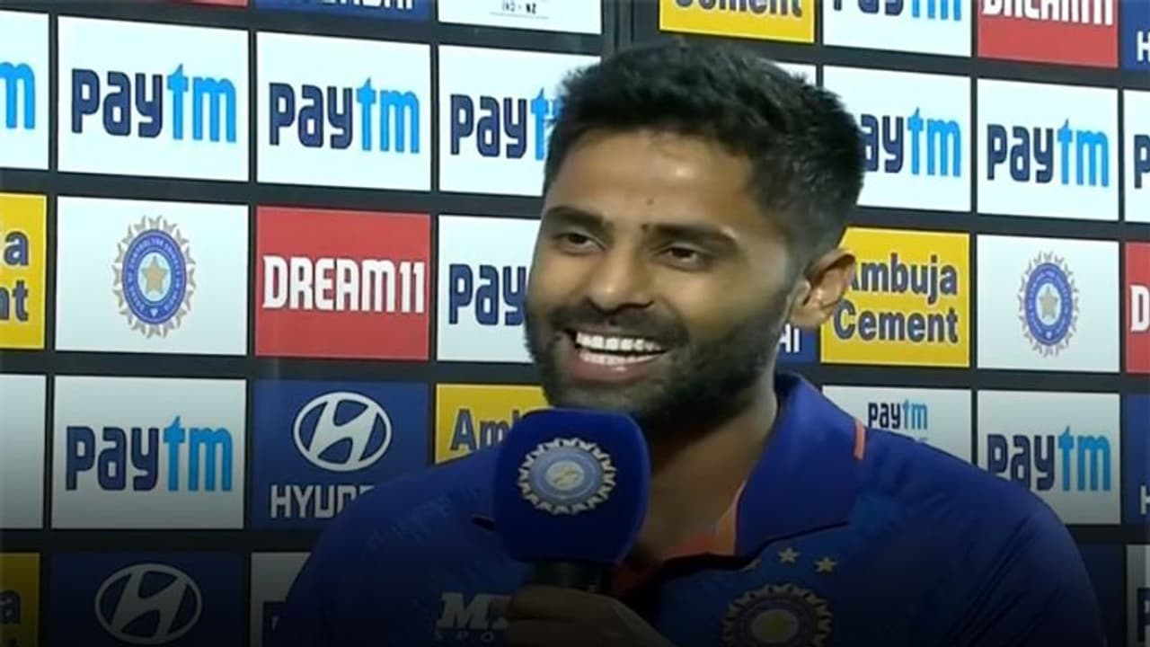 IND vs WI: सूर्यकुमार यादव ने डेब्यू ब्वॉय दीपक हुड्डा के लिए कही दिल छू लेने वाली बात IND vs WI: सूर्यकुमार यादव ने डेब्यू ब्वॉय दीपक हुड्डा के लिए कही दिल छू लेने वाली बात