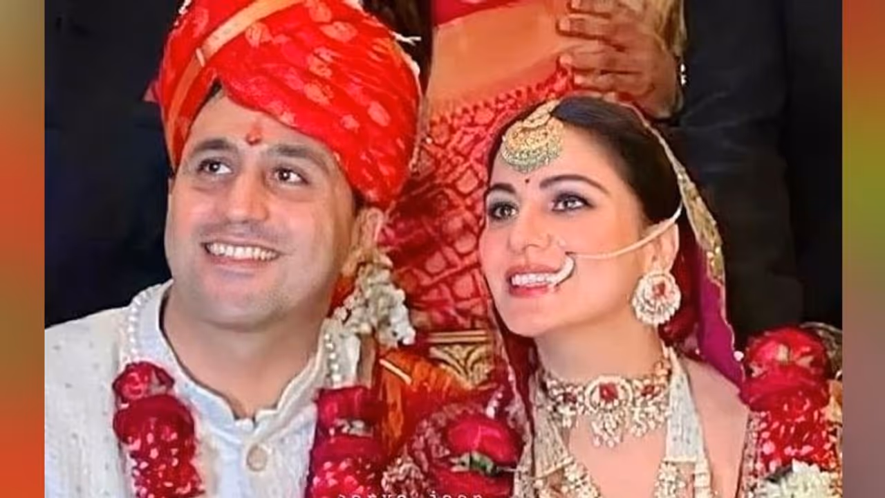 Kundali Bhagya actress Shraddha Arya wears sindoor, chooda in first pictures after wedding