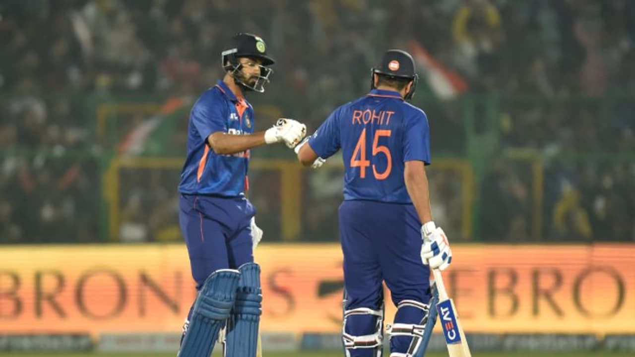 SA vs IND : ദക്ഷിണാഫ്രിക്കയ്‌ക്കെതിരായ ഏകദിന പരമ്പര; കെ എല്‍ രാഹുല്‍ നയിക്കും, റിതുരാജും വെങ്കടേഷും ടീമില്‍