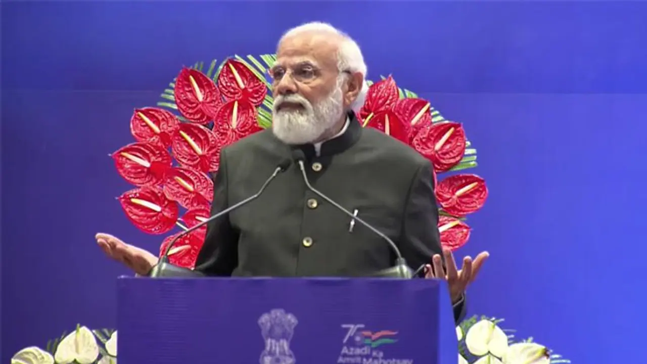 PM Modi address:ಬ್ಯಾಂಕ್‌ ತಾವು ನೀಡುವವರು ಗ್ರಾಹಕರು ಸ್ವೀಕರಿಸುವವರು ಭಾವನೆ ಬಿಡಬೇಕು; ಪ್ರಧಾನಿ ಮೋದಿ!