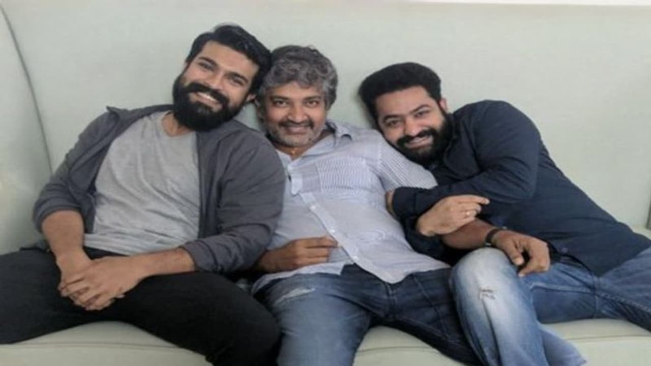 ఊహించని చిత్ర విచిత్రం అంటూ RRR పోస్ట్.. అల్లూరి, కొమరం భీం కలసి 4 ఏళ్ళు పూర్తి ఊహించని చిత్ర విచిత్రం అంటూ RRR పోస్ట్.. అల్లూరి, కొమరం భీం కలసి 4 ఏళ్ళు పూర్తి