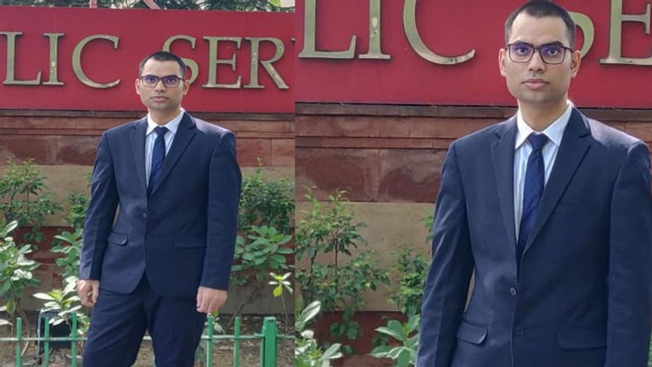 కార్పొరేట్ కంపెనీలో ఉద్యోగం, మంచి జీతం వదిలేసి.. ఐపీఎస్ సాధించి..! కార్పొరేట్ కంపెనీలో ఉద్యోగం, మంచి జీతం వదిలేసి.. ఐపీఎస్ సాధించి..!