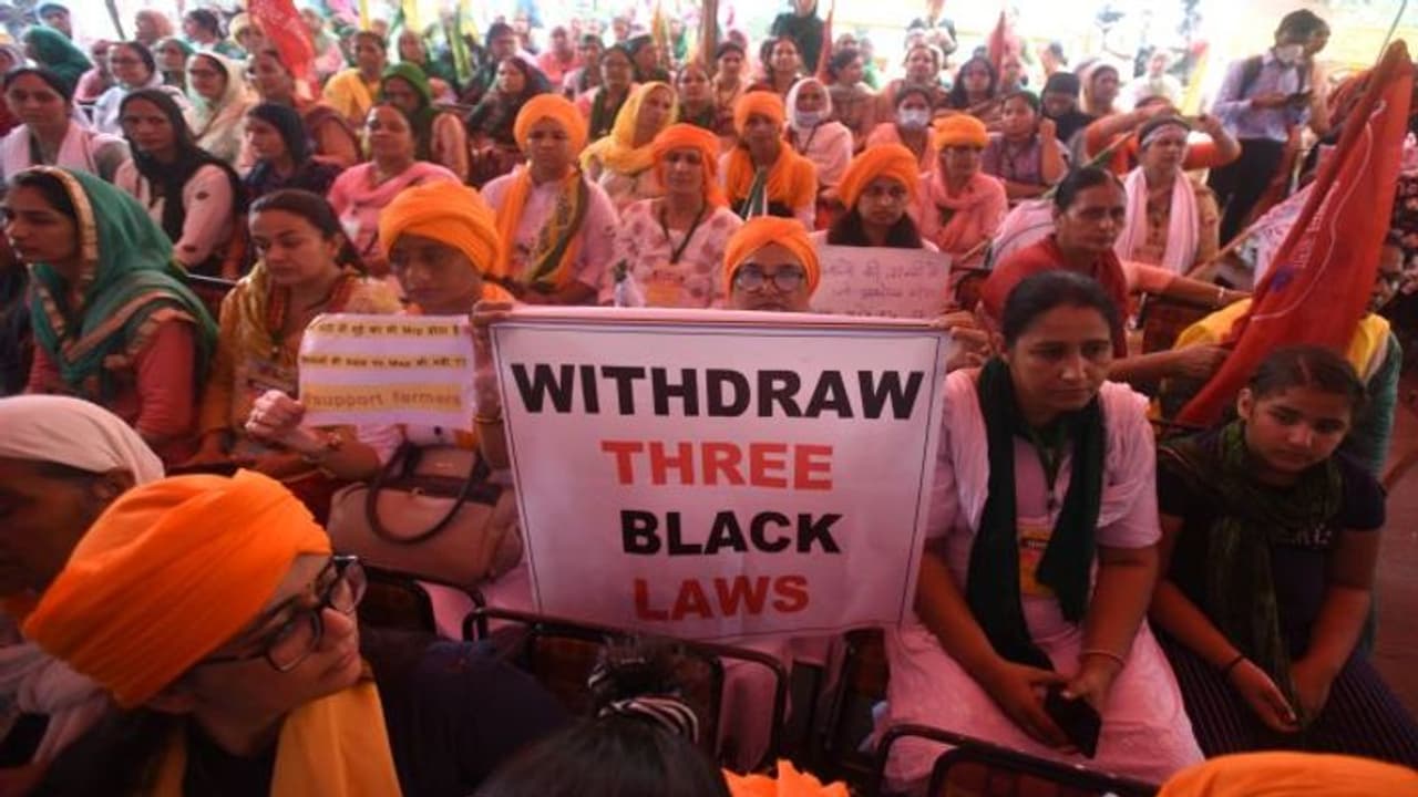 कृषि कानून और किसान आंदोलन से जुड़ी वो अहम बातें, जिसे जानना हैं काफी जरूरी कृषि कानून और किसान आंदोलन से जुड़ी वो अहम बातें, जिसे जानना हैं काफी जरूरी