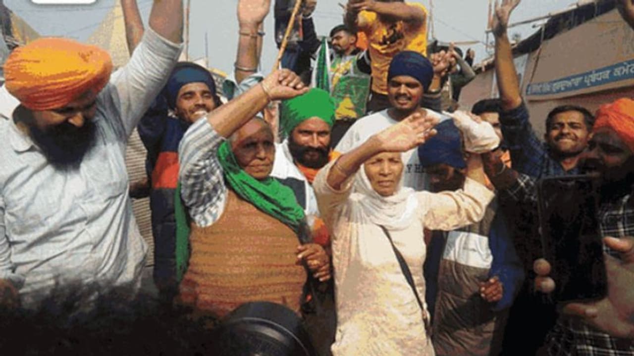 Farm laws| കാര്ഷിക സമരത്തിന്റെ ഭാവിയെന്ത്?; തീരുമാനം ഇന്നത്തെ സംയുക്ത കിസാന് മോര്ച്ചയുടെ യോഗത്തില് Farm laws| കാര്ഷിക സമരത്തിന്റെ ഭാവിയെന്ത്?; തീരുമാനം ഇന്നത്തെ സംയുക്ത കിസാന് മോര്ച്ചയുടെ യോഗത്തില്