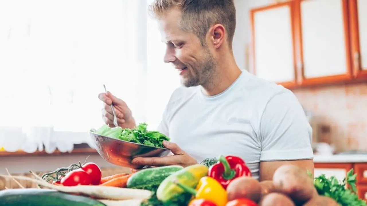 Healthy Food For Men| പുരുഷന്മാരുടെ ശ്രദ്ധയ്ക്ക്; ഉദ്ധാരണശേഷി കൂട്ടാൻ സഹായിക്കുന്ന ആറ് സൂപ്പർ ഫുഡുകൾ Healthy Food For Men| പുരുഷന്മാരുടെ ശ്രദ്ധയ്ക്ക്; ഉദ്ധാരണശേഷി കൂട്ടാൻ സഹായിക്കുന്ന ആറ് സൂപ്പർ ഫുഡുകൾ