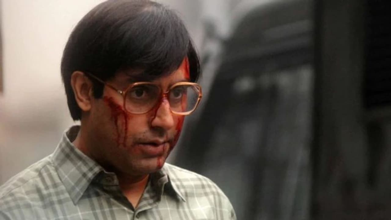 BOB Biswas Trailer এবার সিরিয়াল কিলারের চরিত্রে অভিষেক বচ্চন,প্রযোজনায় কিং খান,মুক্তি পেল সিনেমার ট্রেলার BOB Biswas Trailer এবার সিরিয়াল কিলারের চরিত্রে অভিষেক বচ্চন,প্রযোজনায় কিং খান,মুক্তি পেল সিনেমার ট্রেলার