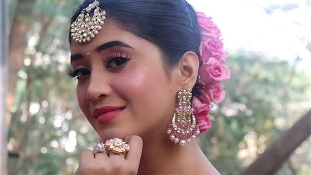 अब Yeh Rishta Kya Kehlata hai की नायरा बनेगी Balika Vadhu की 'आनंदी', पुराने शो में खत्म हुआ सफर अब Yeh Rishta Kya Kehlata hai की नायरा बनेगी Balika Vadhu की 'आनंदी', पुराने शो में खत्म हुआ सफर