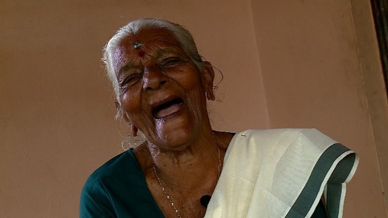 104ാം വയസ്സിൽ 100 ൽ 89 മാർക്ക്, കോട്ടയത്തെ സ്റ്റാറായി കുട്ടിയമ്മ 104ാം വയസ്സിൽ 100 ൽ 89 മാർക്ക്, കോട്ടയത്തെ സ്റ്റാറായി കുട്ടിയമ്മ
