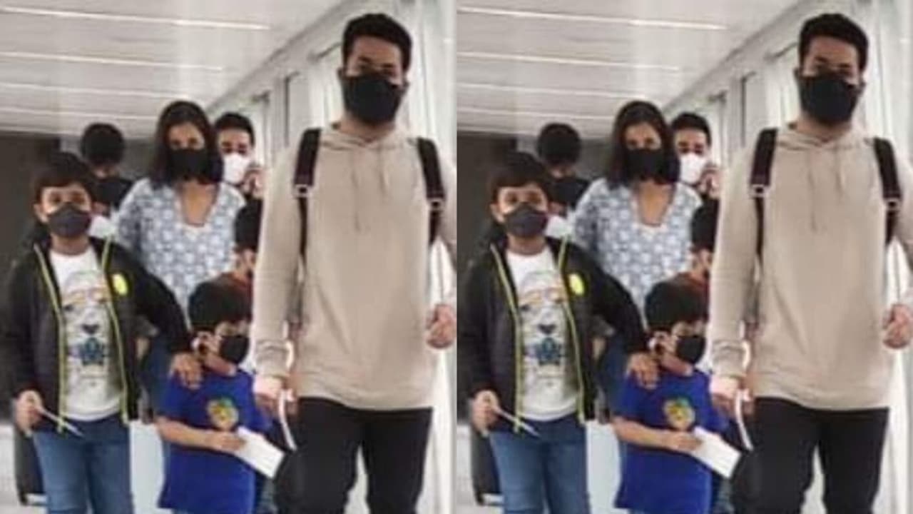 NTR: వెకేషన్ కి వేళాయెరా.. ఫ్యామిలీ తో విదేశాలకు చెక్కేస్తున్న ఎన్టీఆర్!