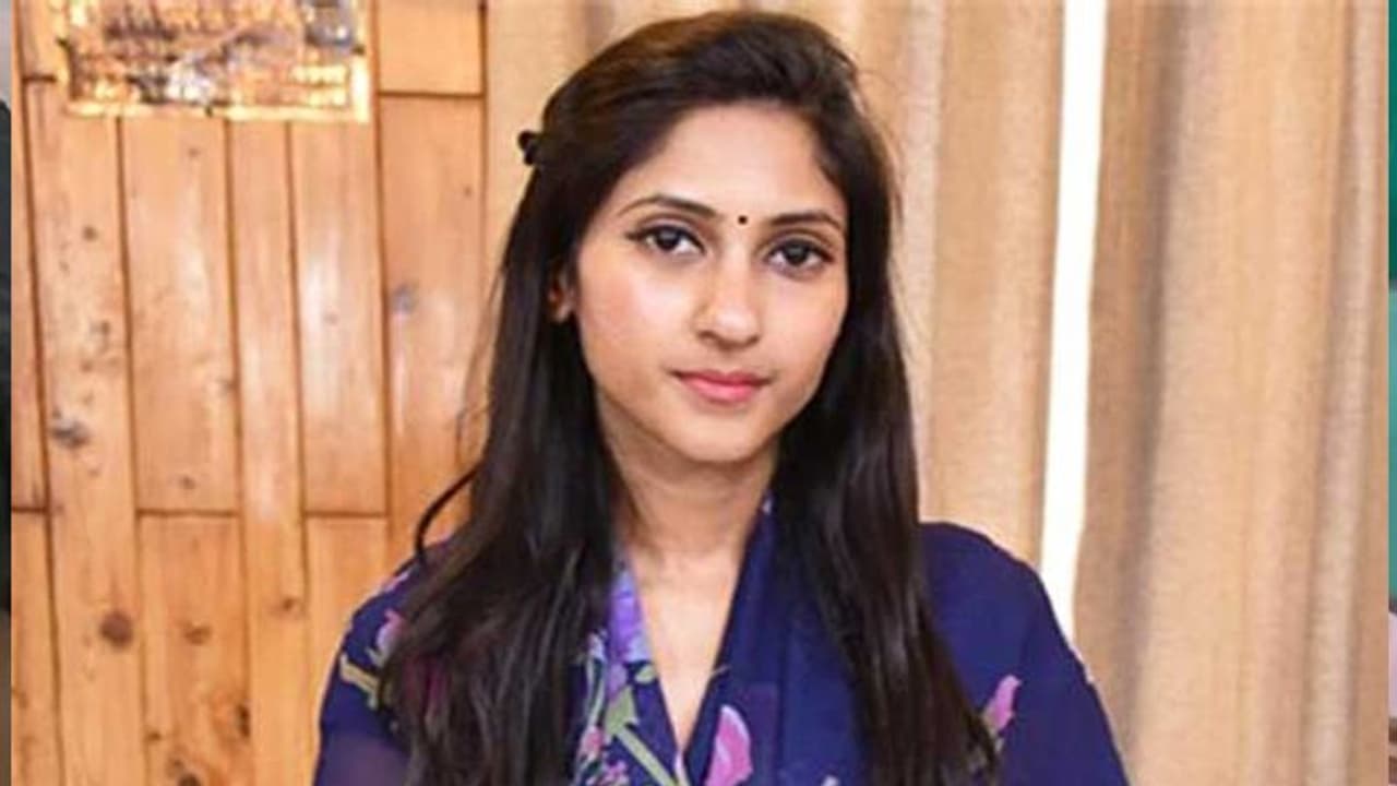 कांग्रेस की बागी MLA अदिति सिंह ने Priyanka Gandhi पर किया हमला, कहा उनके पास राजनीति के लिए कोई मुद्दा नहीं कांग्रेस की बागी MLA अदिति सिंह ने Priyanka Gandhi पर किया हमला, कहा उनके पास राजनीति के लिए कोई मुद्दा नहीं