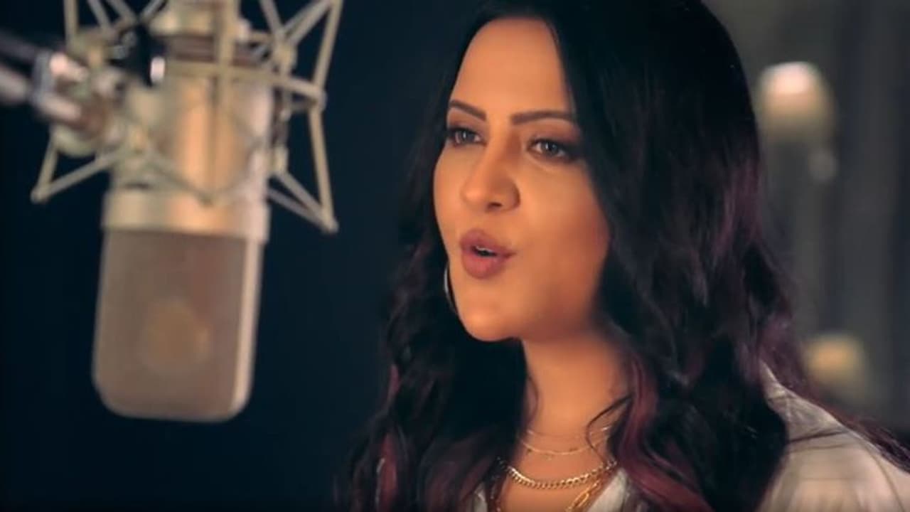 Manike mage hithe; ಮನಿಕಾ ಮಗೆ ಹಿತೆ ಹಿಂದಿ ವರ್ಶನ್ ಹಾಡಿದ ಮಾಜಿ ಸಿಎಂ ಫಡ್ನವಿಸ್ ಪತ್ನಿ, ವಿಡಿಯೋ ವೈರಲ್! Manike mage hithe; ಮನಿಕಾ ಮಗೆ ಹಿತೆ ಹಿಂದಿ ವರ್ಶನ್ ಹಾಡಿದ ಮಾಜಿ ಸಿಎಂ ಫಡ್ನವಿಸ್ ಪತ್ನಿ, ವಿಡಿಯೋ ವೈರಲ್!