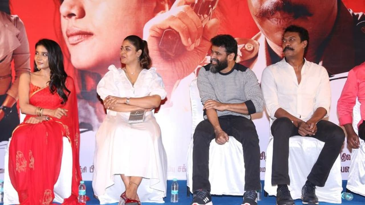 Samuthirakani | சிறிய பட்ஜெட் படங்களுக்கு திரையரங்க ஆதரவு கிடைப்பதில்லை: சமுத்திரகனி ஆதங்கம் Samuthirakani | சிறிய பட்ஜெட் படங்களுக்கு திரையரங்க ஆதரவு கிடைப்பதில்லை: சமுத்திரகனி ஆதங்கம்