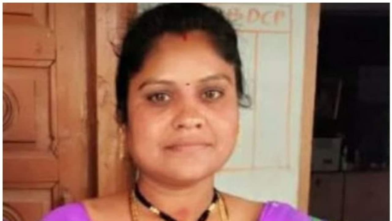 టైగర్ రిజర్వ్‌లో మహిళా ఫారెస్ట్ గార్డుపై పులి దాడి.. దుర్మరణం