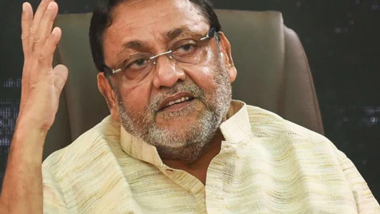 Sameer Wankhede हिंदू हैं या मुस्लिम? नवाब मलिक ने ऐसी तस्वीर दिखाई कि लोगों ने कहा Game Over