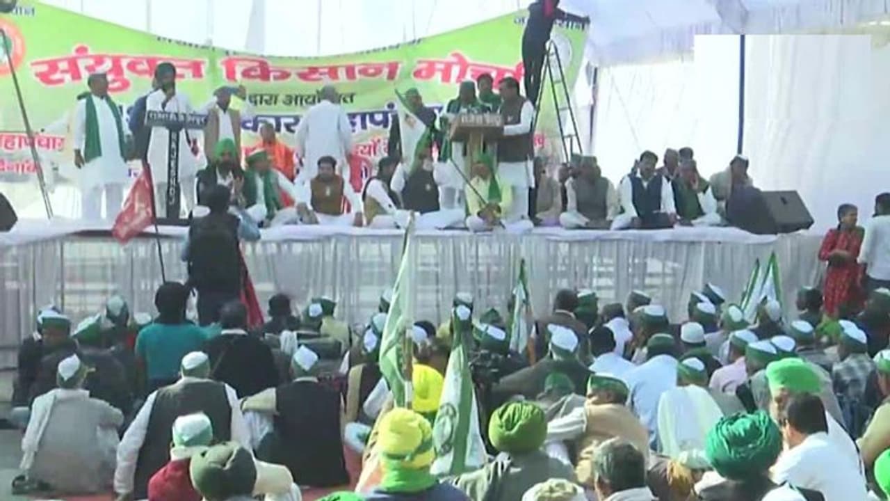 Kisan Mahapanchayat: लखनऊ में टिकैत ने गिनाईं 5 मांगें, बोले ओवैसी और भाजपा का रिश्ता चाचा भतीजे जैसा