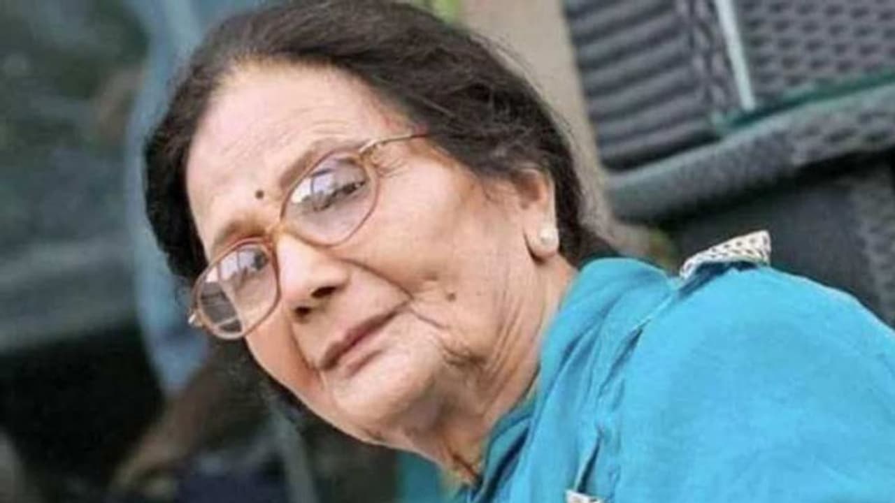 Gurmeet Bawa Death : लंबी बीमारी के बाद सिंगर ने कहा दुनिया को अलविदा, 77 की उम्र में ली आखिरी सांस Gurmeet Bawa Death : लंबी बीमारी के बाद सिंगर ने कहा दुनिया को अलविदा, 77 की उम्र में ली आखिरी सांस