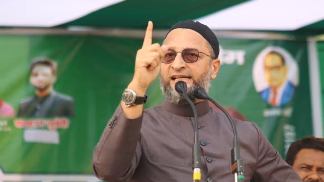 ओवैसी की PM Modi को चेतावनी: CAA NRC को खत्म नहीं किया तो UP की सड़कों पर दिखेगा एक और नया शाहीनबाग ओवैसी की PM Modi को चेतावनी: CAA NRC को खत्म नहीं किया तो UP की सड़कों पर दिखेगा एक और नया शाहीनबाग