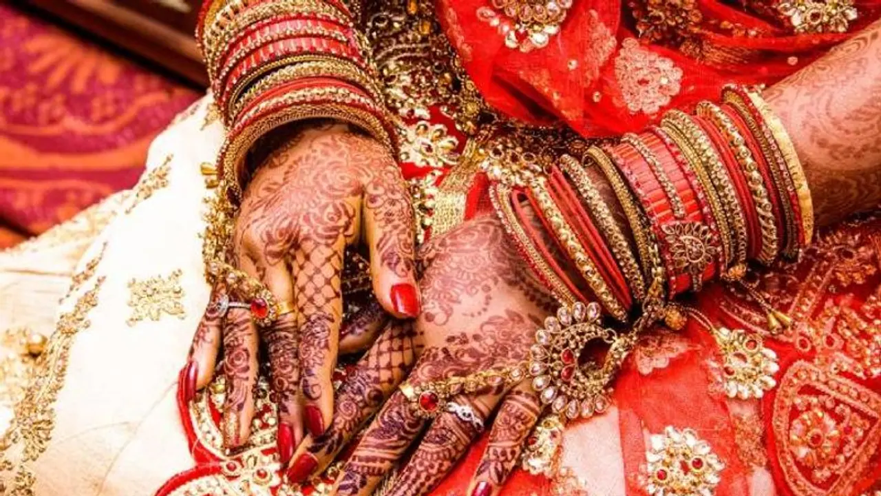 Youth Suicide | ನಿಶ್ಚಿತಾರ್ಥವಾಗಲಿದ್ದ ಯುವಕನ ಮನೆಗೆ ಬೇರೆ ಯುವತಿ ದಿಬ್ಬಣ : ಯುವಕ ಆತ್ಮಹತ್ಯೆ