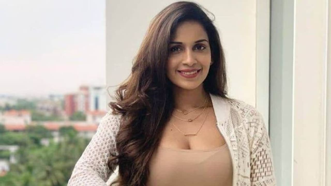 samyuktha: குத்துக்கு பத்து.... சர்ச்சைக்குரிய இயக்குனருடன் கூட்டணி அமைத்த பிக்பாஸ் சம்யுக்தா