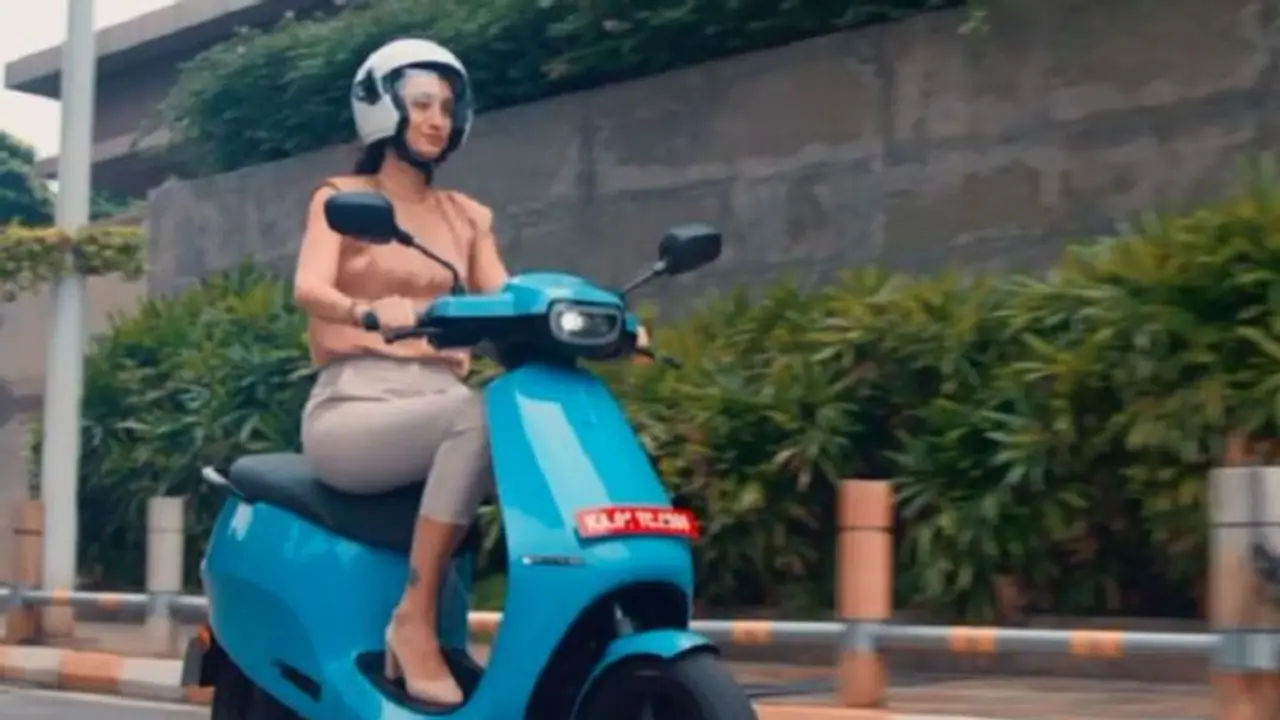 Ola Electric : പറഞ്ഞതൊന്നും കിട്ടിയില്ലെന്ന് ഈ സ്‍കൂട്ടര്‍ ഉടമകള്‍, ഇപ്പം ശര്യാക്കിത്തരാമെന്ന് കമ്പനി!