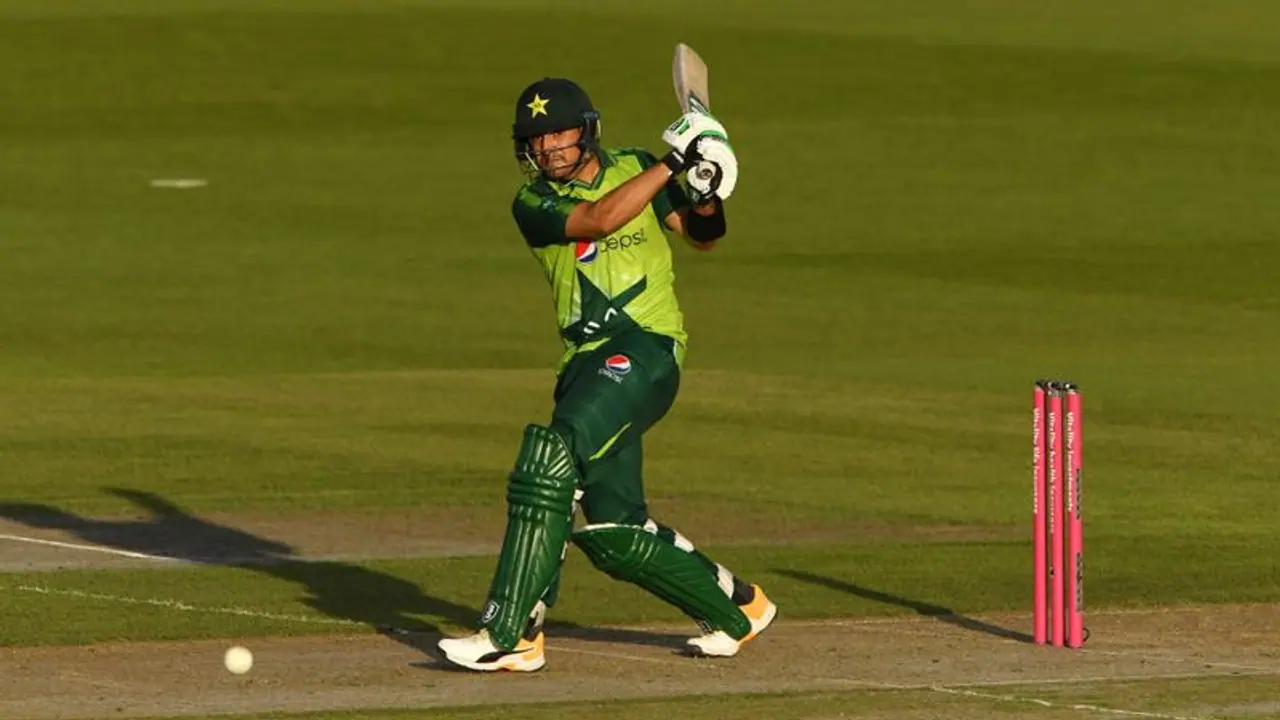 நசீம் ஷாவை தொடர்ந்து மற்றொரு பாகிஸ்தான் வீரரும் மருத்துவமனையில் அனுமதி நசீம் ஷாவை தொடர்ந்து மற்றொரு பாகிஸ்தான் வீரரும் மருத்துவமனையில் அனுமதி