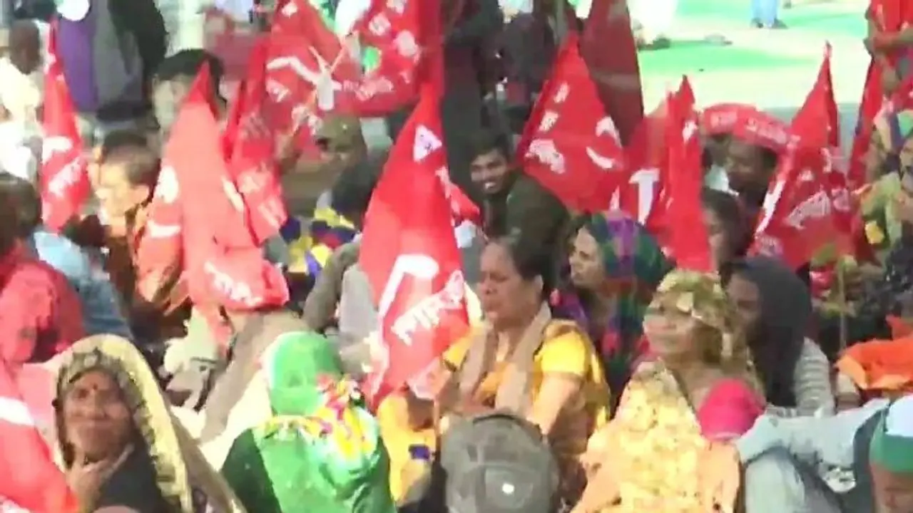 Farmer Protest: প্রধানমন্ত্রী দুঃখ প্রকাশ না করলেও পারতেন, মহাপঞ্চায়েতে বললেন কৃষক নেতা Farmer Protest: প্রধানমন্ত্রী দুঃখ প্রকাশ না করলেও পারতেন, মহাপঞ্চায়েতে বললেন কৃষক নেতা