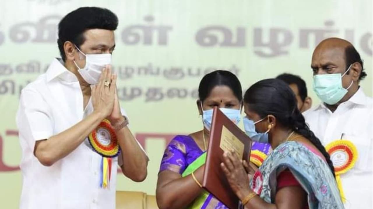 MK Stalin : அடுத்த 5 ஆண்டும் 'திமுக' ஆட்சிதான், தமிழ் மக்களே அதற்கு சாட்சி ! " திருப்பூரில் பேசிய ஸ்டாலின் MK Stalin : அடுத்த 5 ஆண்டும் 'திமுக' ஆட்சிதான், தமிழ் மக்களே அதற்கு சாட்சி ! " திருப்பூரில் பேசிய ஸ்டாலின்