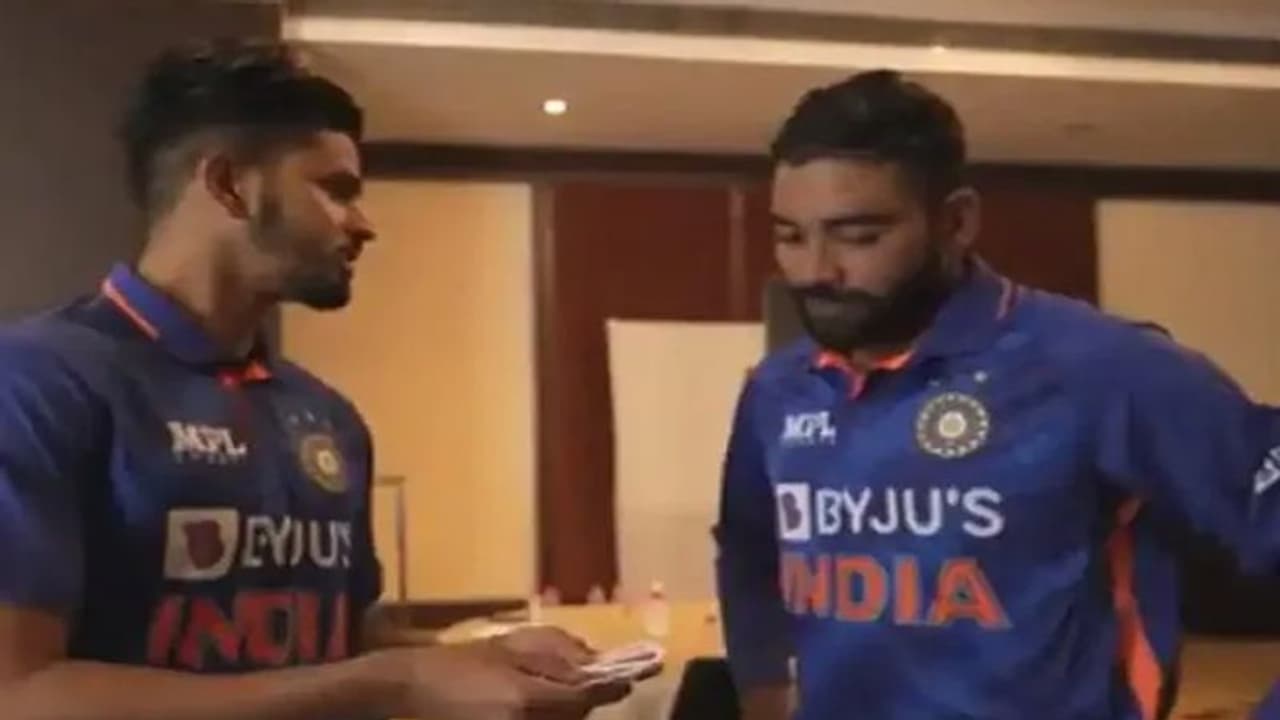 IND vs NZ, Test Series: मैच से पहले रिलेक्स मूड में नजर आई टीम इंडिया, मस्ती करते खिलाड़ियों का वीडियो वायरल