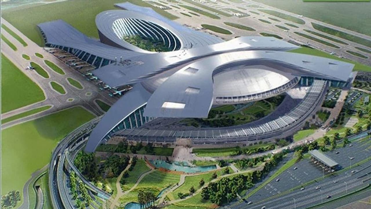 CAG Report: सपा बसपा के काल में हुआ नोएडा अथॉरिटी को 55 हजार करोड़ रुपए का नुकसान