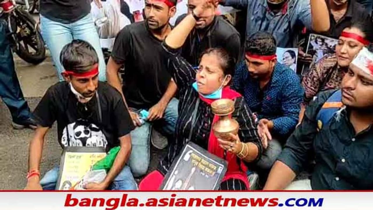 Tripura– ত্রিপুরায় ‘আক্রমণের’ নাট্য রূপান্তর, প্রতিবাদীদের পরিচয় নিয়ে ধোঁয়াশা তৃণমূলের অন্দরেই Tripura– ত্রিপুরায় ‘আক্রমণের’ নাট্য রূপান্তর, প্রতিবাদীদের পরিচয় নিয়ে ধোঁয়াশা তৃণমূলের অন্দরেই