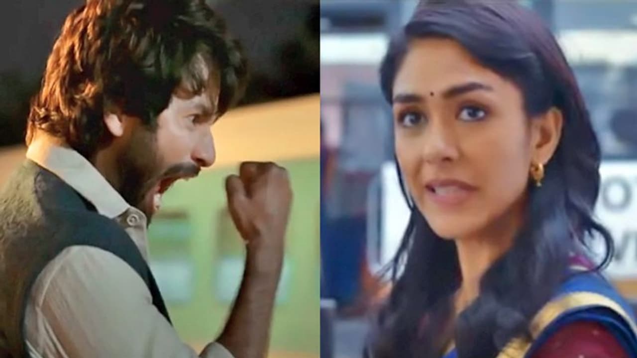 Jersey Trailer : शाहिद कपूर की फिल्म 'जर्सी' का ट्रेलर रिलीज, Mrunal Thakur को Kiss करते दिखे Shahid Kapoor Jersey Trailer : शाहिद कपूर की फिल्म 'जर्सी' का ट्रेलर रिलीज, Mrunal Thakur को Kiss करते दिखे Shahid Kapoor